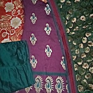 Kurta Pyjama Set