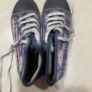 Comfort Shoes Best For Casual Wear .