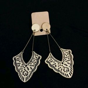 Extremely Light Weight Earrings