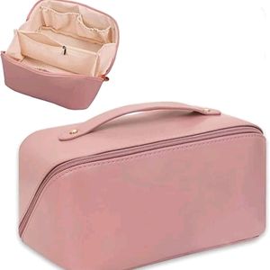 Cosmetic Bag /Travel Bag New But Not Hving Tag