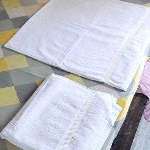 Set Of 2 Bath Towels White Color Pure Cotton