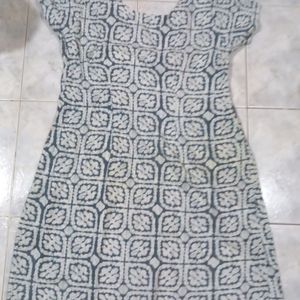 SHORT KURTI