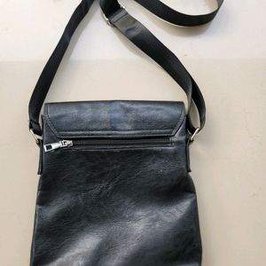 Mens Sling Slide Bag