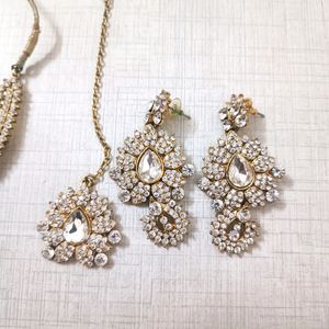 Jewellery Set Of ARTIFICIAL