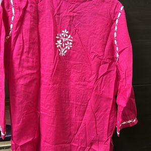 Chikankari Kurthi