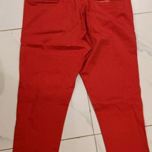 Red Women's Capree (Knee Length)