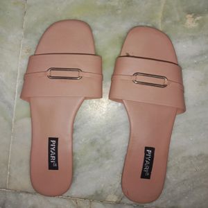 Women Flats (D-38)