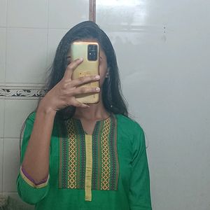 Solid Green Printed Kurta