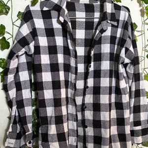 Black and white Plaid t-shirt