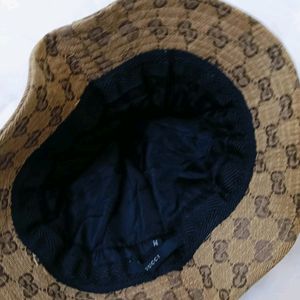 GUCCI 100% ORIGINAL HAT