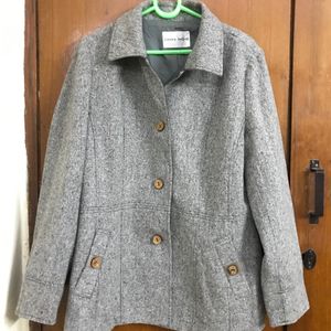 Lightweighted grey woollen jacket cum coat for siz