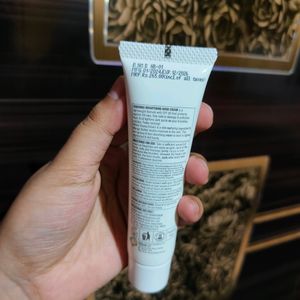 2 Sunscreen 1 Hand Cream