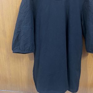 Women Black Tshirt With Tag