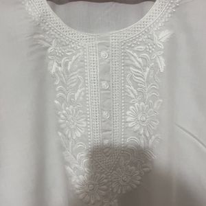 Chikankari Short Kuta🥰