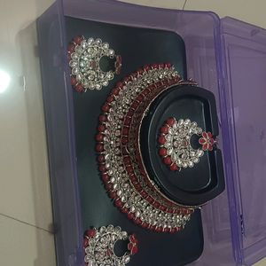 Kundan Jewellery Set