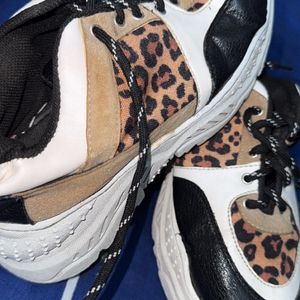 Cheetah Print Trendy Shoes