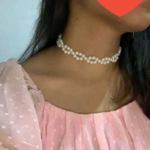 Pearl Choker