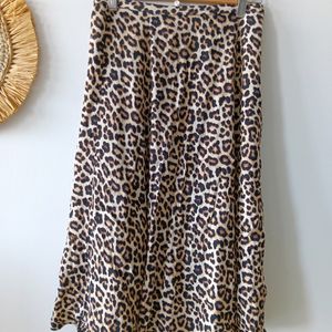 H&M Stylish Leopard Print Skirt