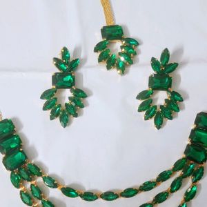 Beautiful Shiny Korean Glass Stone Jewellery Set