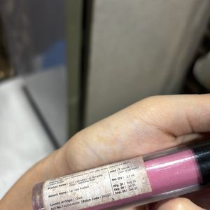 elf lip plumping gloss