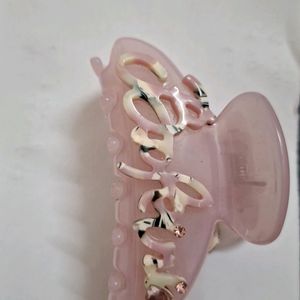 Hair Claw Clip In Very Good Condition