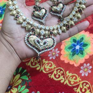 VERY BEAUTIFUL NECKLACE SET