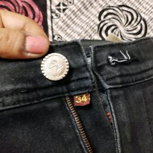 Check Out - Buy 2 Jeans