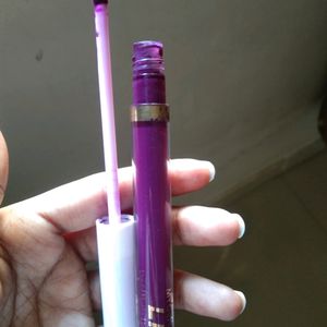 Myglamm Purple Shade Matte Lipstick