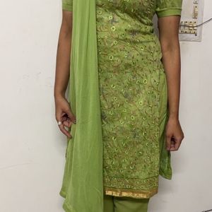 Women Green Color Suit On Sale