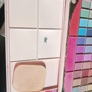 A.D.S Eyeshadow Palette