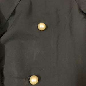 *Rare Piece* Zara Pearl Button Blazer