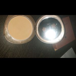 Lakme 9 to 5 Compact Powder