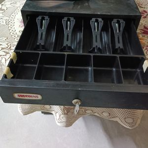 Cash Register (Trucount Brand) with Lock And Key