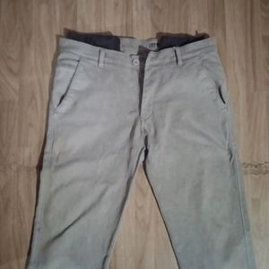 Pant For Man Very Smooth