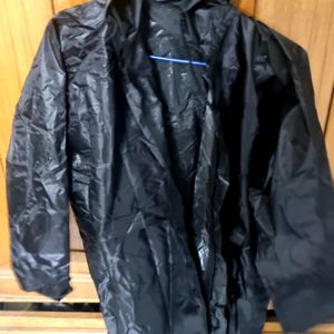 RAIN COAT DOUBLE WATER PROOF  2  Pockets