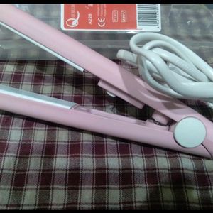 Mini Hair Straightener