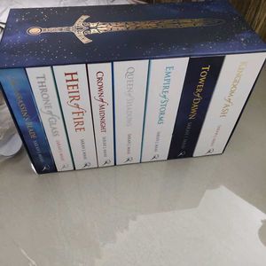 Throne Of Glass And Roses Book Set