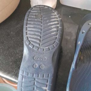 Used Crocs  Men And Women  Blue Flipflops