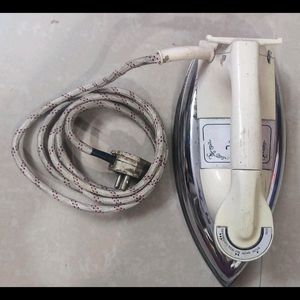 Bajaj Dry Iron – Classic and Efficient"