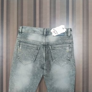 R-16 Size 32 Slim Fit Women Denim Jeans