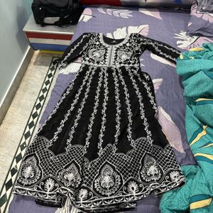 Black Lucknowi Chikankari Anarkali Kurta