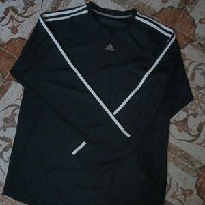 Adidas T Shirt