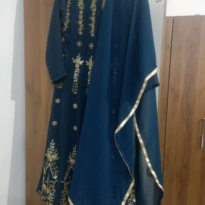 Beautiful Dress Long Kurti With Skirt Dupatta