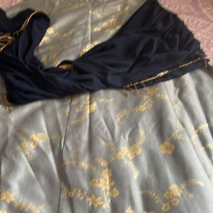 Lehnga/ skirt With Attached Dupatta And Blouse