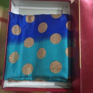 Beautiful Khadi Silk Saree With Blouse Material