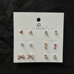 Mon - sat earrings combo