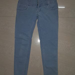 light blue skinny jeans