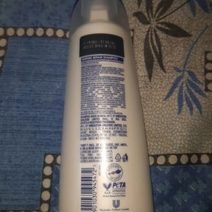 Dove Nourishing Shampoo For Damaged Repair