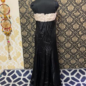 Beautiful Black Bow Dress