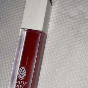 Mamaearth Lipstick|Red Shade